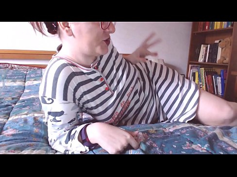 ❤️ Bu böyük qara xoruzu ağzına al kiçik qul ❤️❌ Super porno bizdə